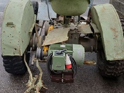 Bild 7:Traktor Epple-Buxbaum Aquila