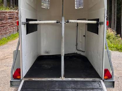 Bild 3:Pferdeanhänger, Tiertransportanhänger Pongratz PPT3005T