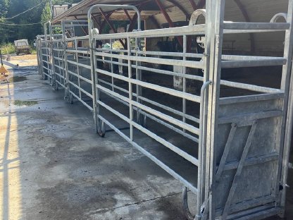 Bild 5:Selbstfangfressgitter verzinkt PATURA – 4 Segmente