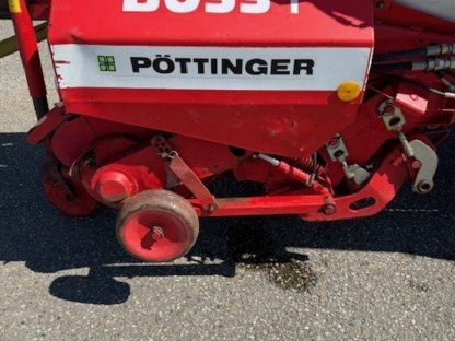 Bild 3:Ladewagen Pöttinger Boss 1 Typ 512