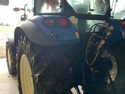 Bild 3:New Holland T4.115