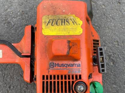 Bild 2:Motorsense Husqvarna 235R
