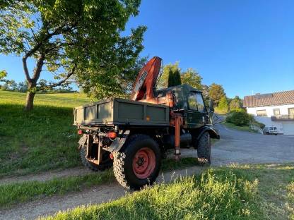Bild 9:Mercedes Benz Unimog 403