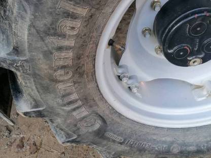 Bild 4:Kompletträder Continental AC70 T