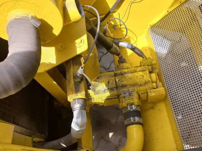 Bild 6:Hymac 370C Baggerlader, kein Allrad