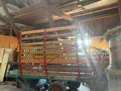 Bild 2:Ladewagen Steyr Hamster Plus 15