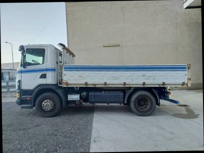 Bild 6:Scania R-series 124G Dreiseitenkipper EURO3