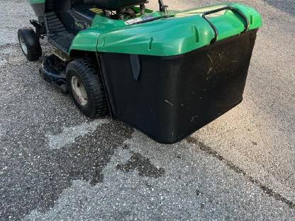 Bild 3:Rasentraktor Twin Cut Plus 102 Hydro