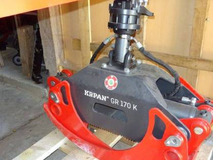 Bild 2:Rückezange Krpan KL2500, Heckanbau