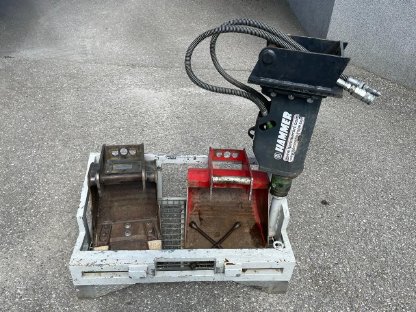 Bild 6:Baumaschinen Verleih (Minibagger, Dumper)