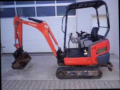 Bild 2:Kubota KX016-4 Minibagger