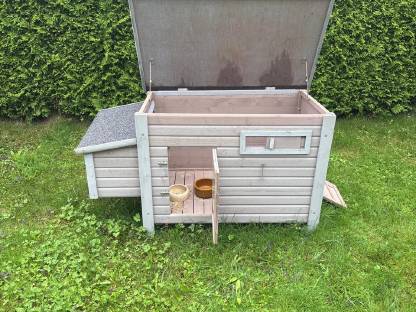 Bild 4:Hühner Enten Wachtelhaus