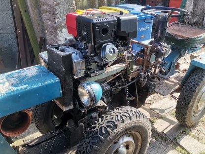 Bild 5:Eigenbautraktor