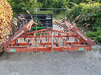 Bild 2:Kultivator 4,3 m