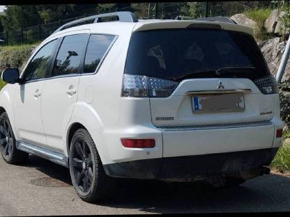 Bild 2:Mitsubishi Outlander 2.2