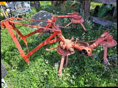 Bild 2:Fahr Kreiselheuer KH-4-S