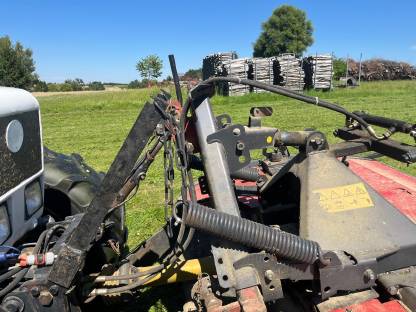 Bild 4:Vicon Solid 431F Fronttrommelmähwerk Eingraser