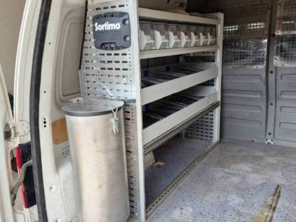 Bild 3:Sortimo Regal für VW Caddy