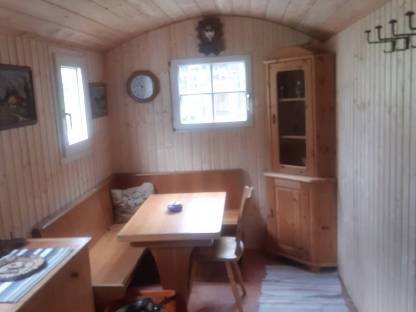 Bild 2:Befahrbare Jagdhütte