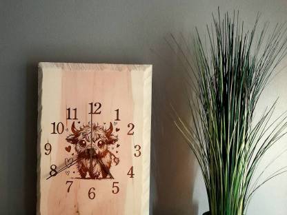 Küchenuhr, Wanduhr, Zimmeruhr aus Zirbenholz.