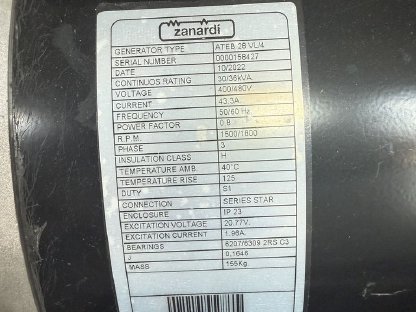 Bild 4:Zapfwellengenerator 30 kVA neu CGM 30TRL-RE