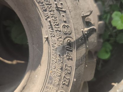 Bild 3:Reifen für Stapler