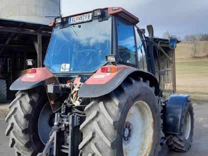 Bild 2:New Holland TS 110, Hauer Frontlader