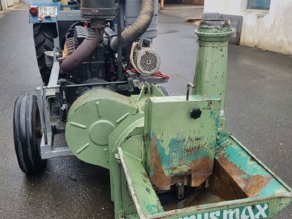 Bild 2:Musmühle mit Steyr 991