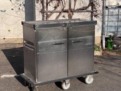 Bild 6:Warmhaltewagen Rieber