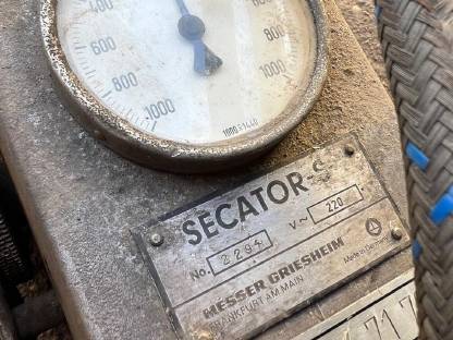 Bild 2:Metallschneidegerät