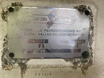 Bild 5:Güllezubringfass