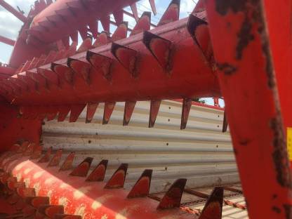 Bild 7:Pöttinger Ernteprofi 2