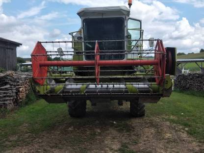 Claas Dominator 68