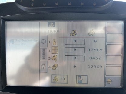 Bild 5:Rundballenpresse New Holland Roll Belt 150