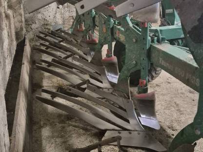 Bild 5:Pflug Regent Taurus