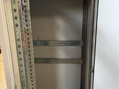 Bild 8:Outdoor Universalschrank el. Industrie Qualität