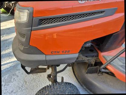 Bild 3:Rasentraktor Husqvarna CTH 126