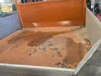 Bild 3:Unimog U400 Mercedes-Benz