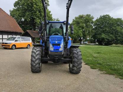 Bild 2:Verkaufe Traktor New Holland TD.5.85