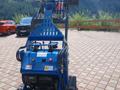 Bild 2:Verkaufe kettengetriebenen Miniradlader