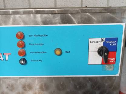 Bild 2:Aqua Thermomat - Melkmaschinen Waschautomat