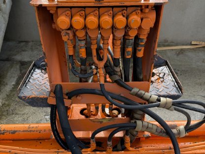 Bild 6:Bagger Toyota Anbaubagger für Kompaktlader oder Traktor