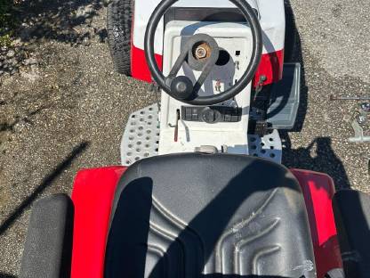 Bild 5:Bolens Rasenmähtraktor