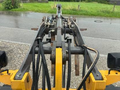 Bild 2:Radlader Volvo L 25 B