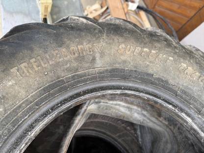 Bild 4:Reifen 33x15.50-15