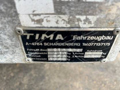 Bild 4:Alpaka-Pferdetransporter