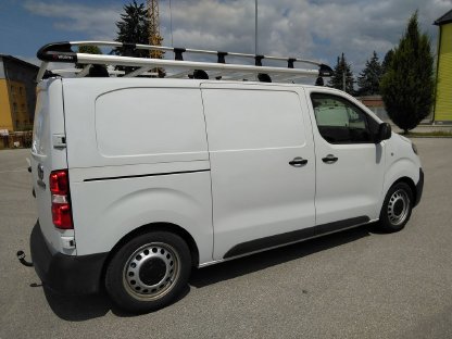 Bild 5:Fiat Scudo - Montagebus mit Innenleben