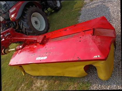 Bild 5:Mähwerk Pöttinger Cat Nova 250