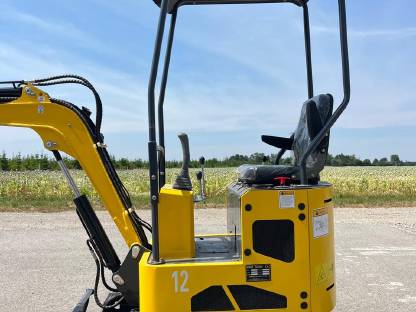 Bild 9:Minibagger 1,2 t inkl. 40 cm Grabschaufel