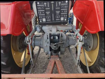 Bild 5:Steyr T84a Traktor